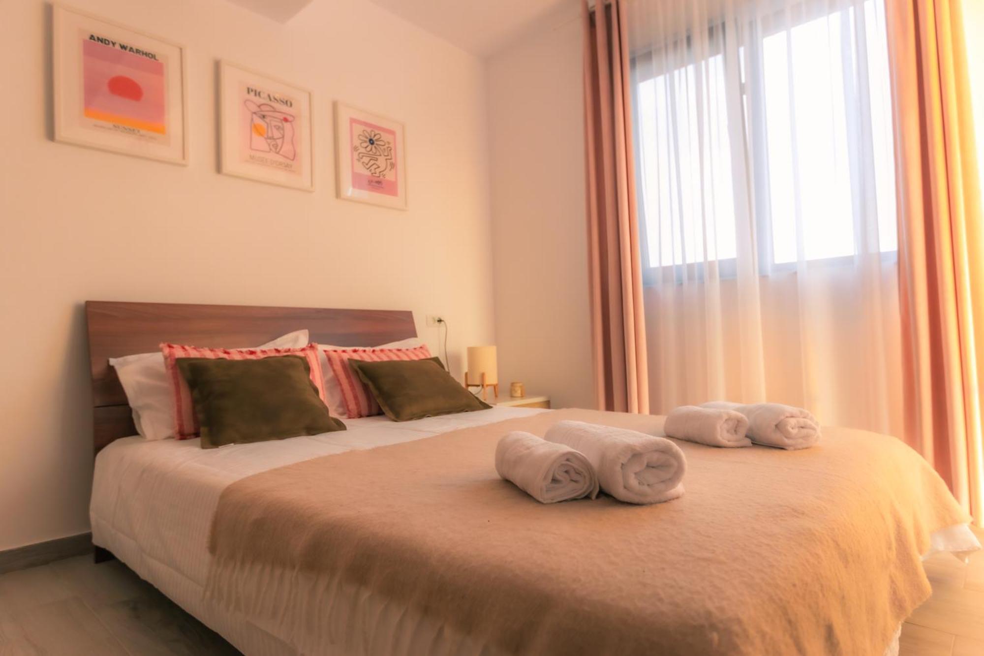 Sunset Apartment - Central Apt With Rooftop Garden ブカレスト エクステリア 写真